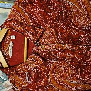 SOFT SURROUNDINGS (ORANGE RUSTIC PAISLEY LONGSLEEVE